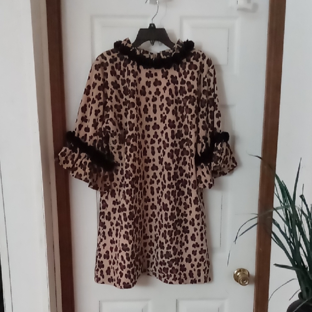 Leopard Print Midi Dress with Black Accents